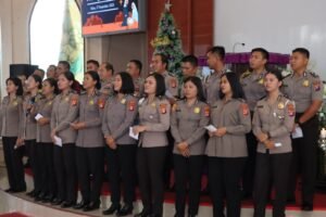 Ibadah Natal 2025, Polres Gunung Mas Dorong Penguatan Mental dan Spiritual Anggota