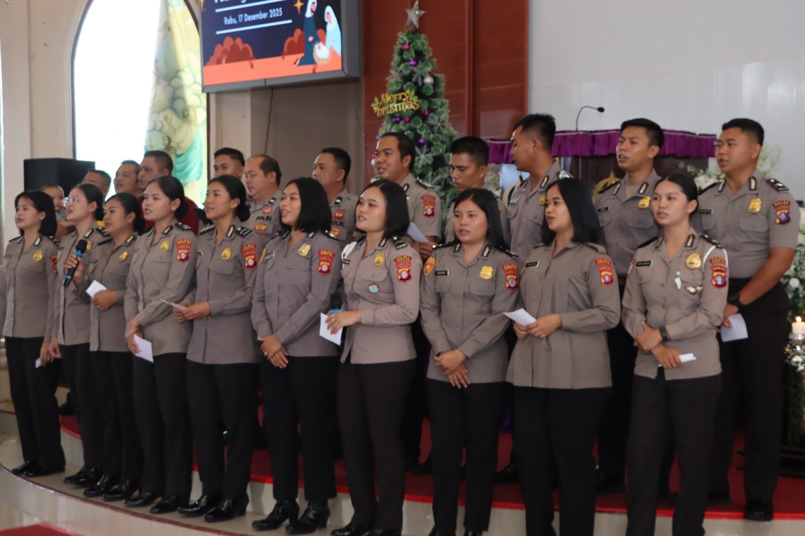 Ibadah Natal 2025, Polres Gunung Mas Dorong Penguatan Mental dan Spiritual Anggota