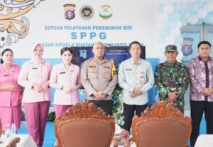 Sekda Barito Utara Resmikan SPPG I Polres di Muara Teweh