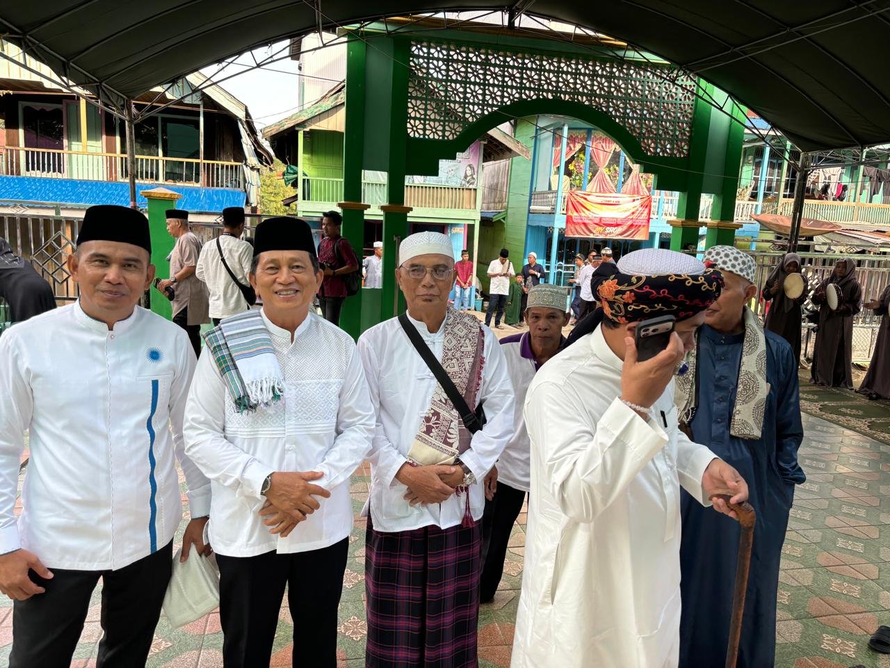 Safari Ramadan, Anggota DPRD Barito Utara Pererat Silaturahmi dengan Warga