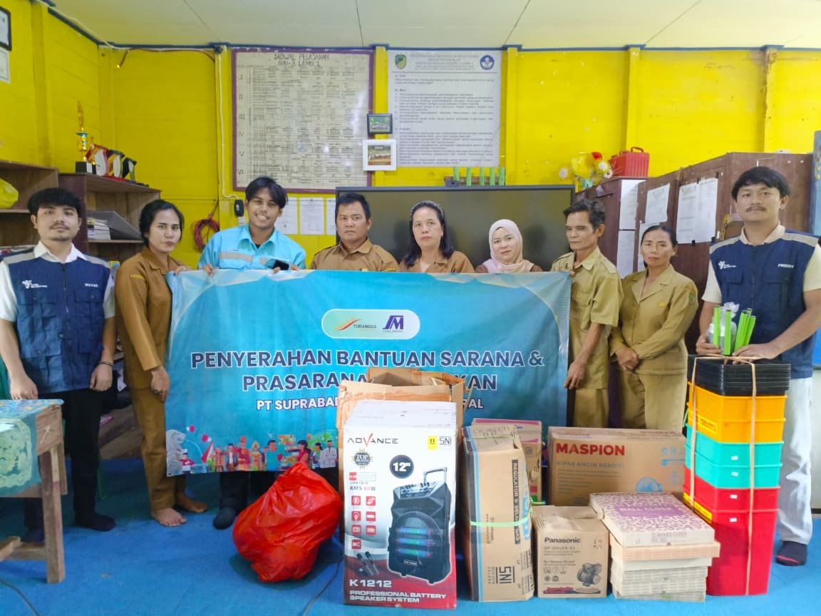 PT SMM Salurkan Bantuan ke SDN 3 Teluk Lihat
