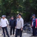 Safari Jum’at, Bupati Barito Utara Tinjau Pembangunan Jembatan Lahei dan Jalan di Malawaken