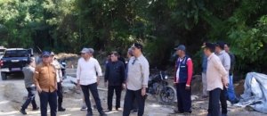 Safari Jum’at, Bupati Barito Utara Tinjau Pembangunan Jembatan Lahei dan Jalan di Malawaken