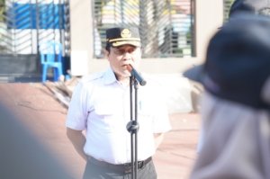 Kepala Dinas Kominfosandi Barito Utara yang Baru Pimpin Apel, Tekankan Kedisiplinan dan Apresiasi Prestasi Daerah