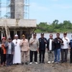 Pastikan Konektivitas dan Keselamatan Warga, Bupati Barito Utara Tinjau Dua Jembatan di Montallat